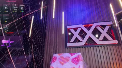 Snapshot of lannafoxx chatting on 10.24.25 Lana Fox online show from 10.24.25