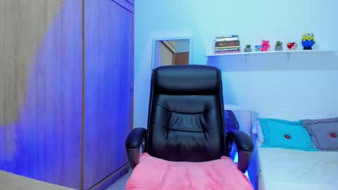 lannasky_1 online show from 03.09.25