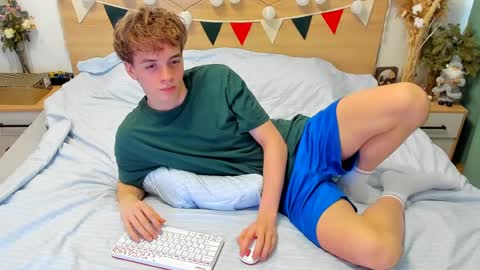 Fandi online show from 02.27.25