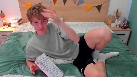 Fandi online show from 09.26.25