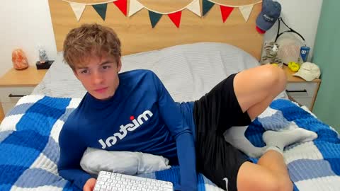 Fandi online show from 04.21.26