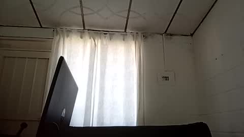 lapeligrosa_ online show from 03.20.26