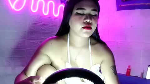 Snapshot of lara101732 chatting on 10.07.25 lara101732 online show from 10.07.25