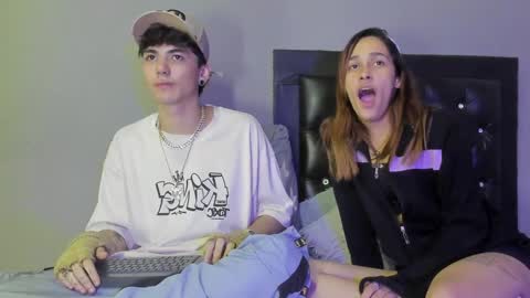 Snapshot of lara_and_caleb chatting on 12.24.24 lara_and_caleb online show from 12.24.24