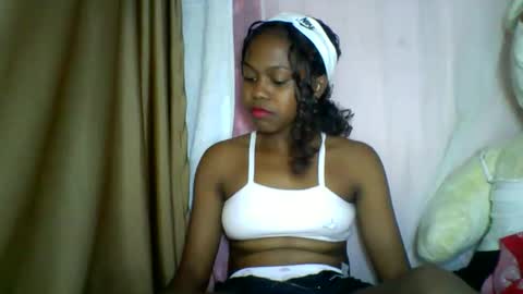 Snapshot of lara_belle chatting on 05.06.26 lara_belle online show from 05.06.26