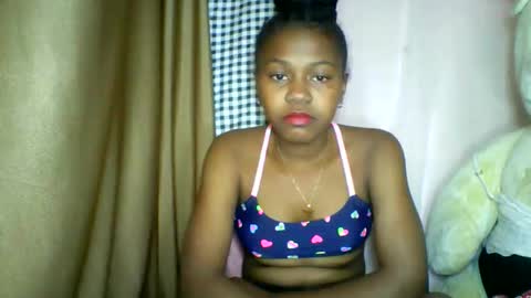 Snapshot of lara_belle chatting on 05.24.26 lara_belle online show from 05.24.26