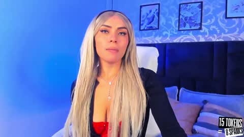 Lara online show from 01.23.25