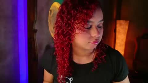 Snapshot of lara_curly chatting on 07.15.26 lara_curly online show from 07.15.26