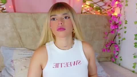 Lara Gill online show from 03.03.26