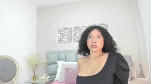 lara_spaark online show from 01.12.26