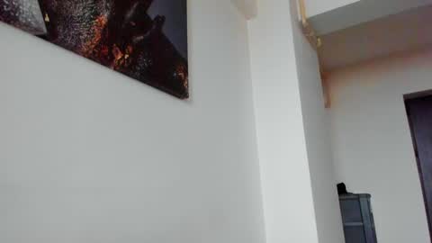 Lara online show from 01.31.25