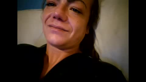 Snapshot of laraa333 chatting on 10.21.25 Little online show from 10.21.25