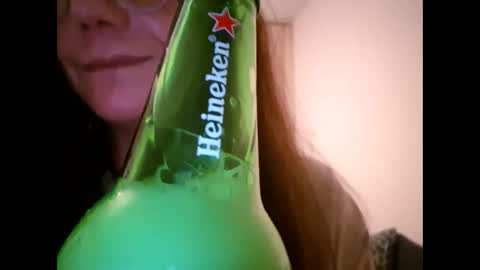 Snapshot of laraa333 chatting on 11.09.25 Little online show from 11.09.25