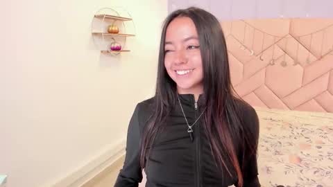 lara online show from 09.11.25
