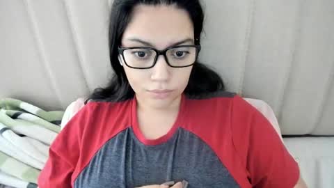 lara online show from 10.11.25