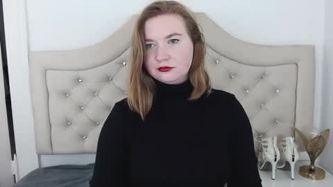 LaraFlirt online show from 12.21.24