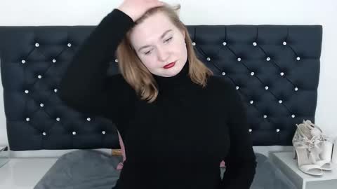 LaraFlirt online show from 03.06.25