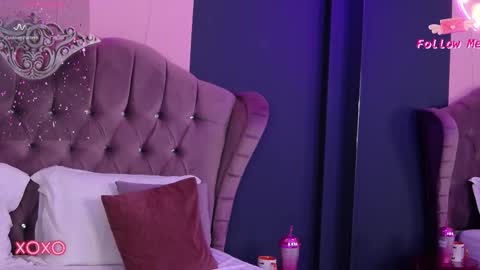 LaraKent online show from 01.15.26