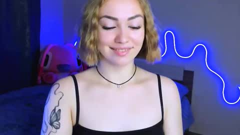 LaraKrein lk online show from 09.22.25