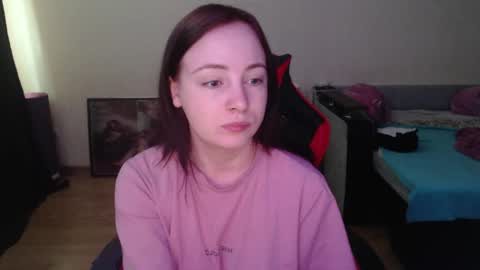 Snapshot of laralianna chatting on 05.06.26 Laralianna online show from 05.06.26
