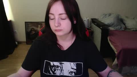 Snapshot of laralianna chatting on 05.20.26 Laralianna online show from 05.20.26