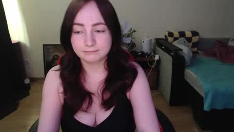 Snapshot of laralianna chatting on 05.24.26 Laralianna online show from 05.24.26
