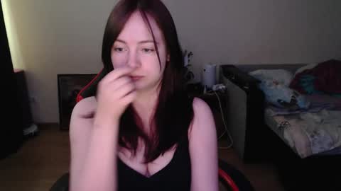 Snapshot of laralianna chatting on 05.28.26 Laralianna online show from 05.28.26