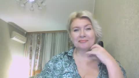 laramrs online show from 10.23.25