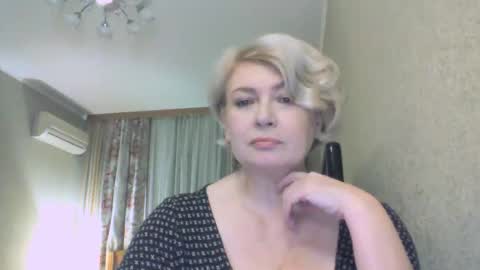 laramrs online show from 11.11.25