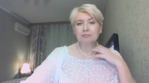 laramrs online show from 02.10.26