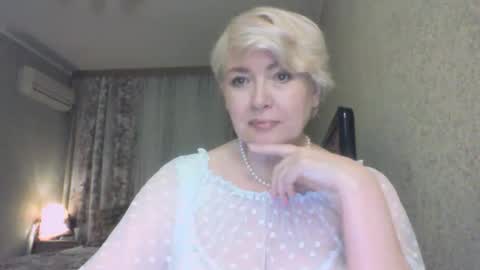 laramrs online show from 02.24.26