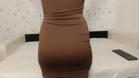 Snapshot of larataylorrr chatting on 10.09.25 larataylorrr online show from 10.09.25