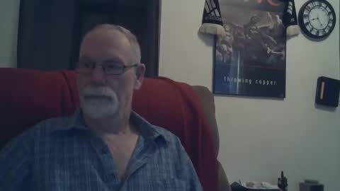Larbie online show from 01.01.25