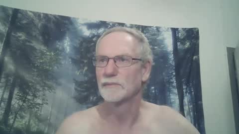 Larbie online show from 03.05.25