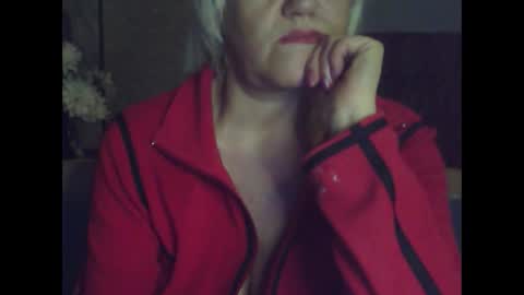 Snapshot of larisaq4ugo24 chatting on 09.26.25 larisaq4ugo24 online show from 09.26.25