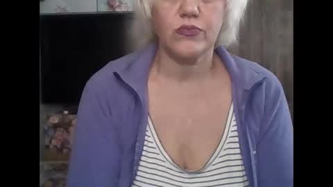 Snapshot of larisaq4ugo24 chatting on 10.06.25 larisaq4ugo24 online show from 10.06.25