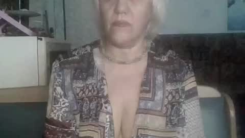 larisaq4ugo24 online show from 03.27.26