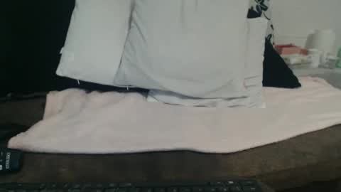 Lariss online show from 03.26.26