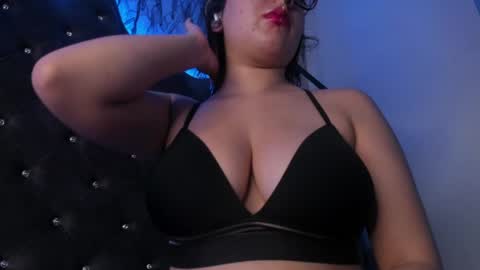  Lari online show from 02.16.25