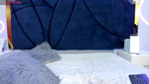 Snapshot of larissaevans chatting on 02.27.25 Valentina online show from 02.27.25