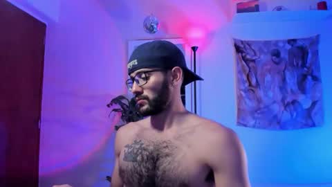 larry_stewart online show from 11.26.25