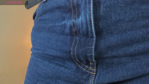  MIA  online show from 12.17.25