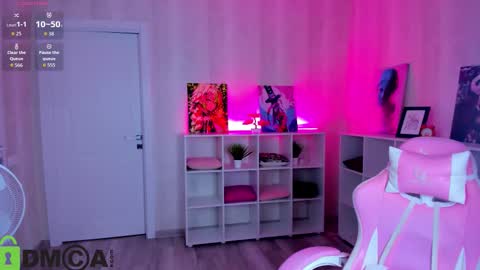 lasly_moon online show from 12.21.25