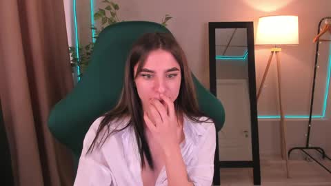 lasly_moon online show from 04.21.26