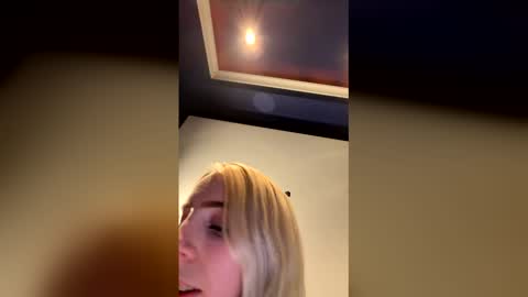 Roxy blue online show from 02.16.26