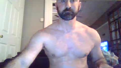 latexcouple2025 online show from 04.06.26