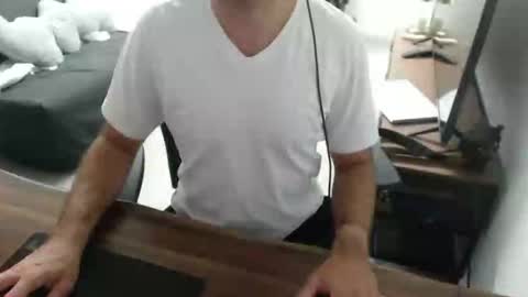 latexdave84 online show from 04.16.26