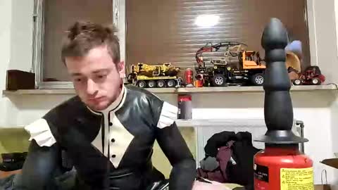 Latexmaid69 online show from 12.11.24
