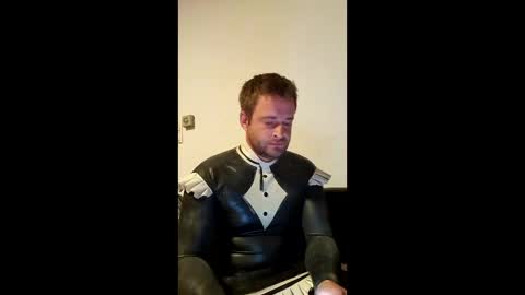 Snapshot of latexmaid69 chatting on 05.19.26 Latexmaid69 online show from 05.19.26