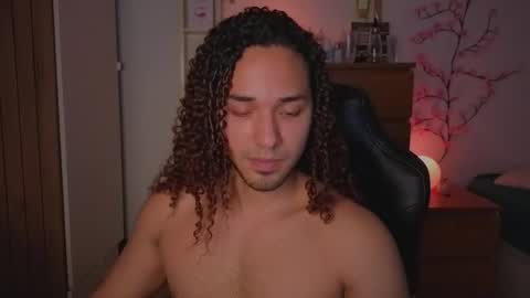 Snapshot of latin_luxury_i chatting on 02.03.26 Free OF online show from 02.03.26